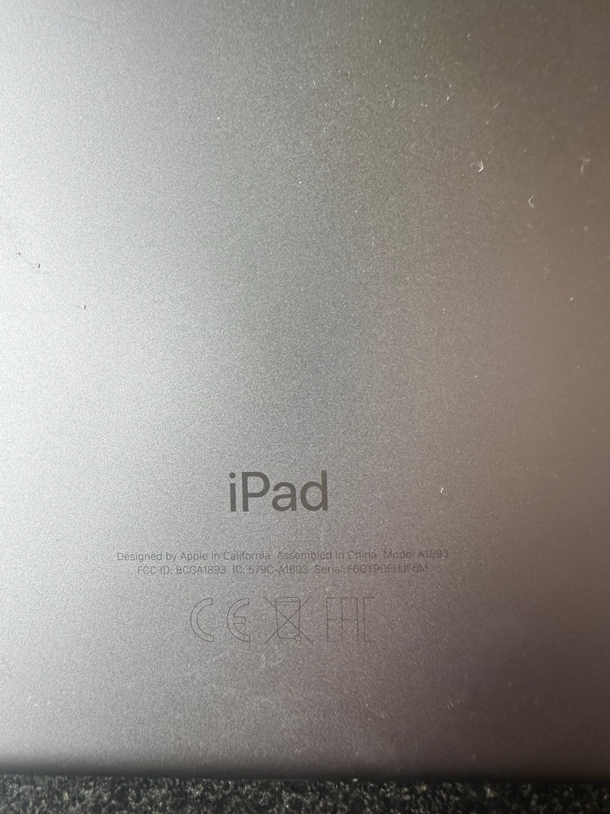 Apple iPad (Model A1893), Computers en Software, Apple iPads, 10 inch, Gebruikt, 32 GB, Grijs