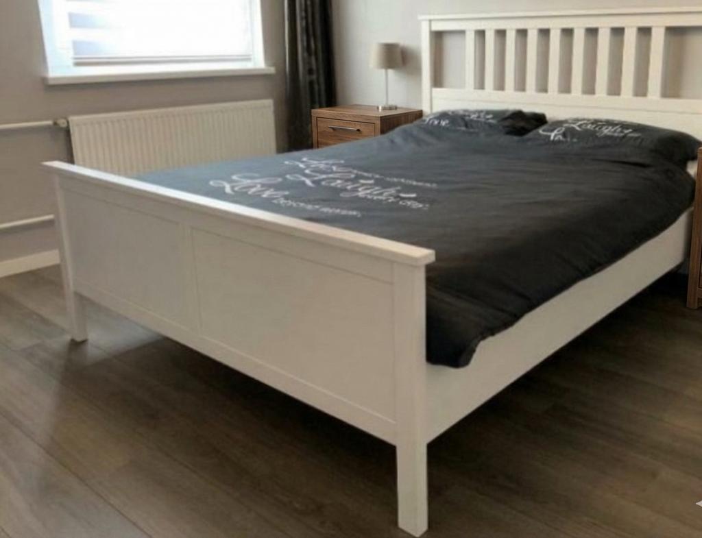 IKEA hemnes bed met 2 luxe electrische lattenbodems 160x200, Ophalen, Wit, Tweepersoons, 200 cm