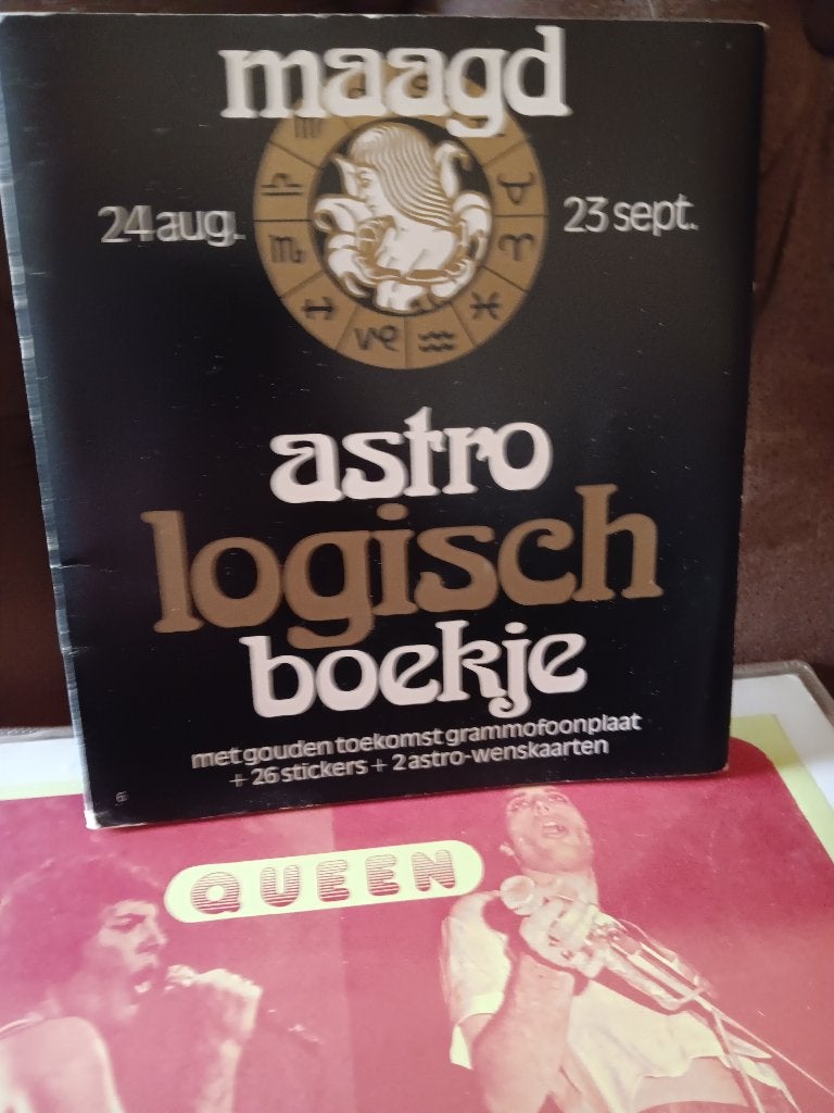 astro boekje + goldsingel   a, Gebruikt, 7 inch, Ophalen of Verzenden, Pop
