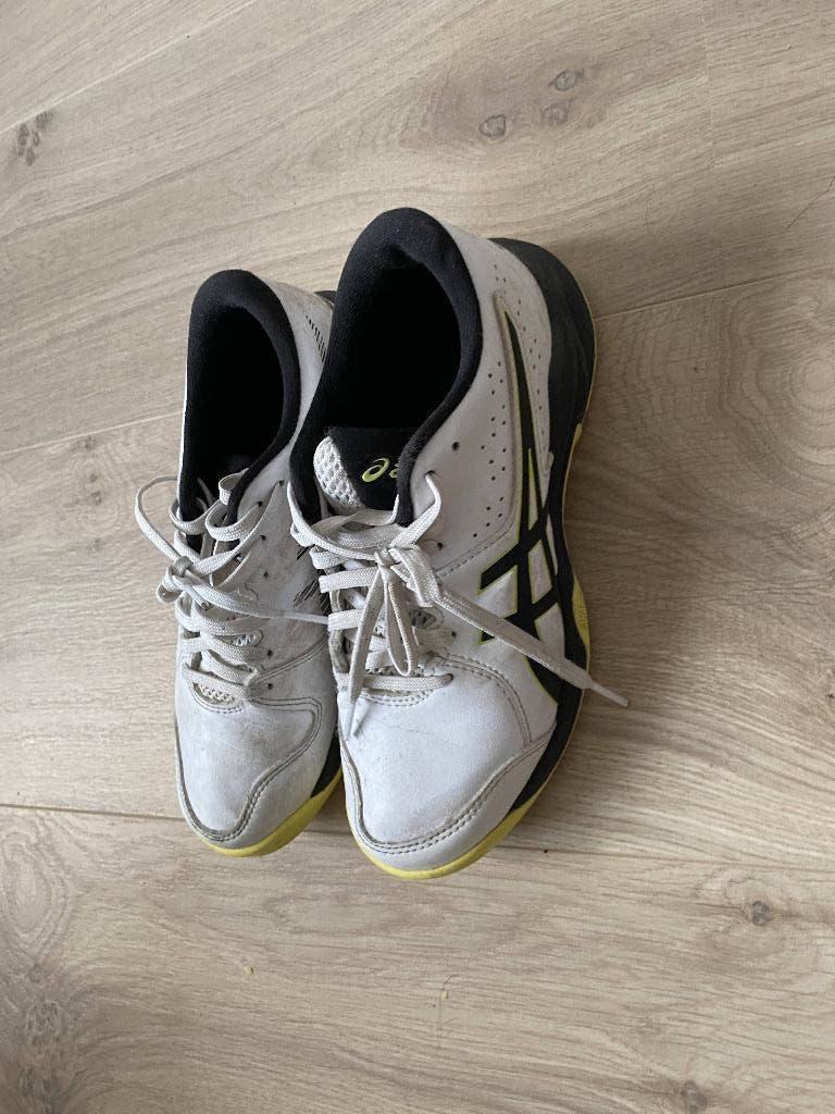 Asic Kids hockeyschoenen, Overige typen, Zo goed als nieuw, Overige sporten, Ophalen