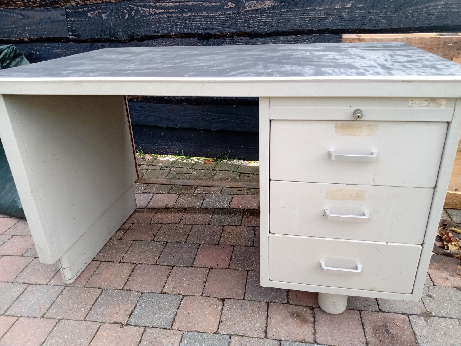 Stalen bureau jaren 70 vintage/industrieel, Ophalen, Met lades, Grijs, 75 cm