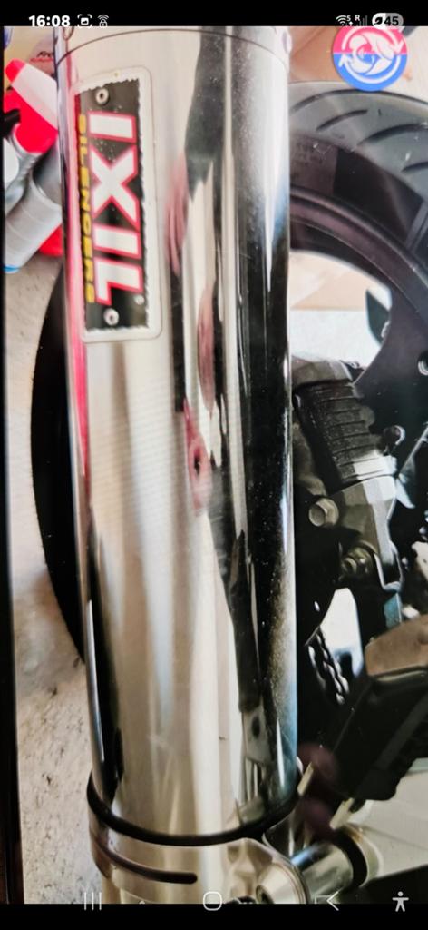 Suzuki 500ccm - Verlaagd model met sportuitlaat, Motoren
