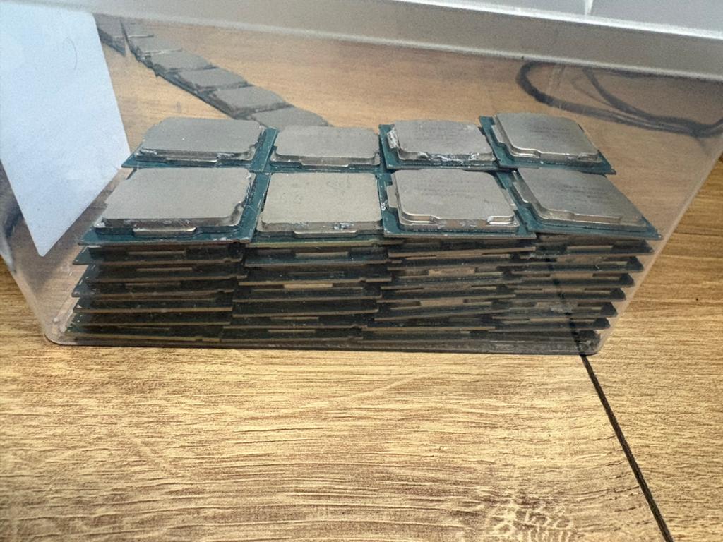 Partij Intel Core i5 CPU's - Diverse 72 stuks, Computers en Software, Processors, Gebruikt, 3 tot 4 Ghz, Ophalen of Verzenden