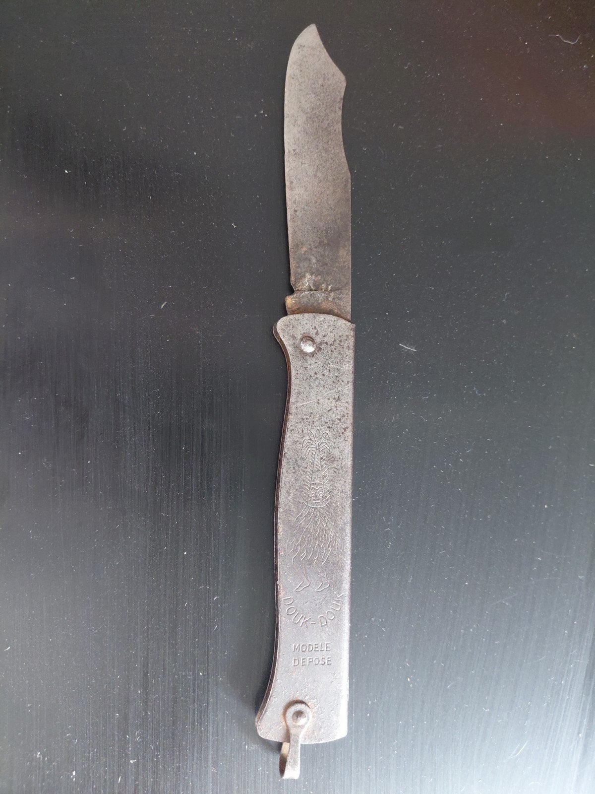 vouwmes. Douk Douk, Antiek en Kunst, Antiek | Gereedschap en Instrumenten, Ophalen of Verzenden