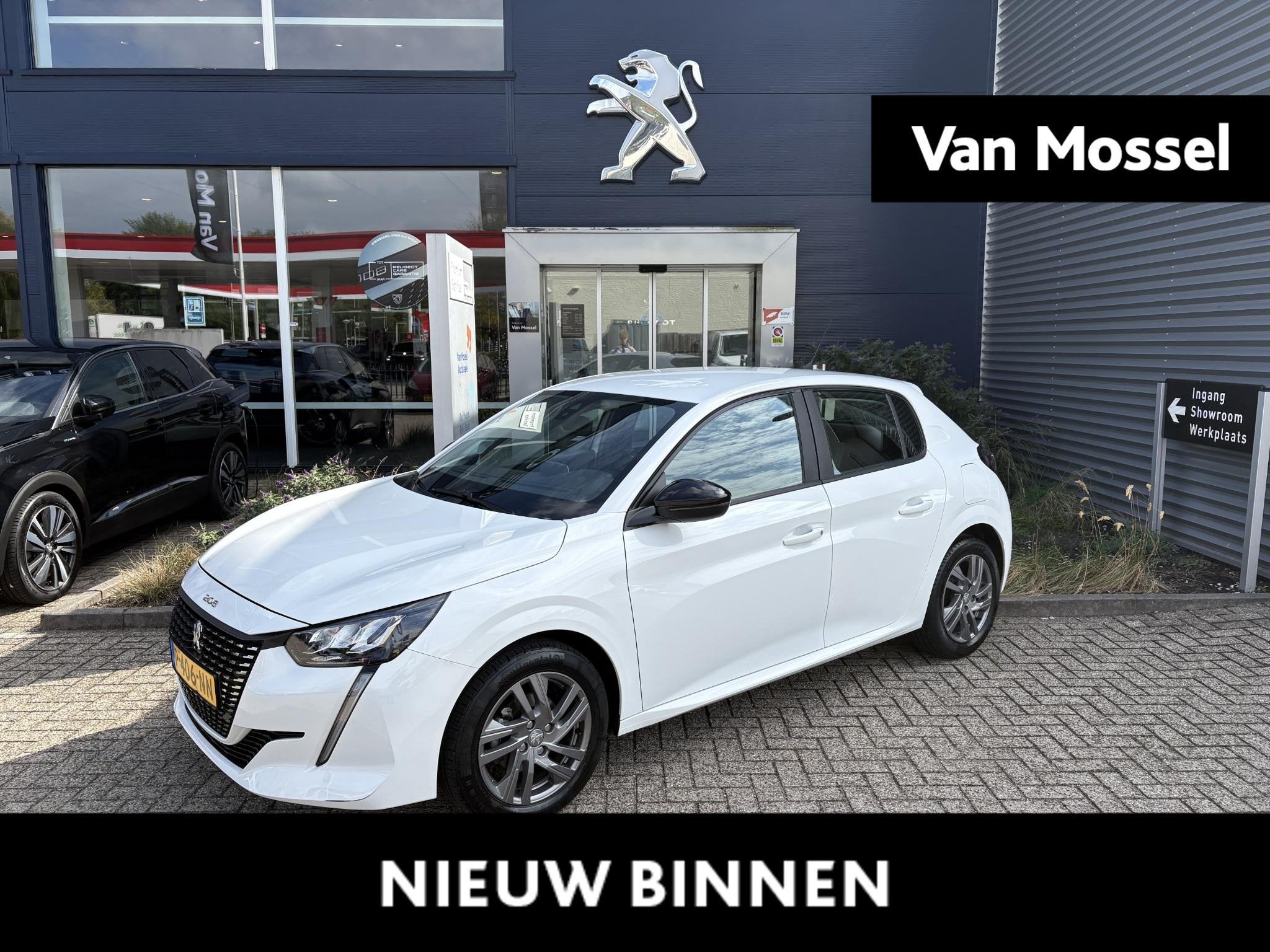 Peugeot 208 1.2 PureTech Active Pack | Climate Control | App, Voorwielaandrijving, 12 maanden, Stof, Euro 6