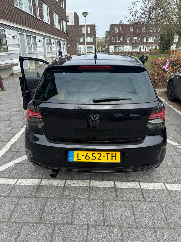 Volkswagen Polo 1.2 TSI 77KW DSG 2011 Zwart AUTOMAAT NAP, Euro 5, 40 €/maand, 4 cilinders, Zwart