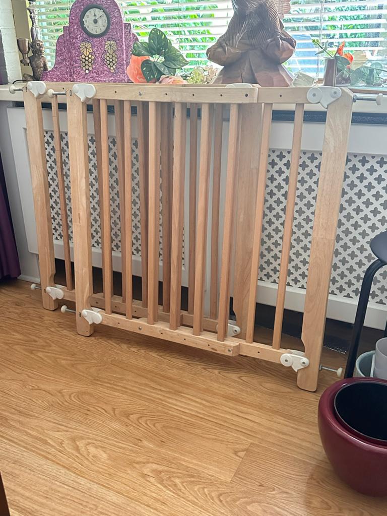 Twee Houten traphekjes - Veiligheid voor uw kind, Gebruikt, Ophalen of Verzenden, Klemhekje, Hout