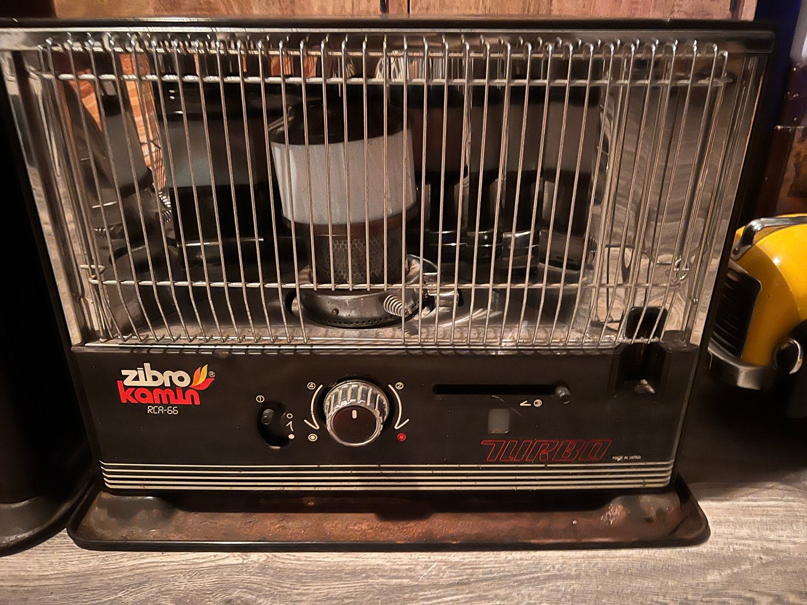Zibro Kamin RCA-66 petroleumkachel - Gebruikt, 30 tot 80 cm, Gebruikt, Kachel, Ophalen of Verzenden