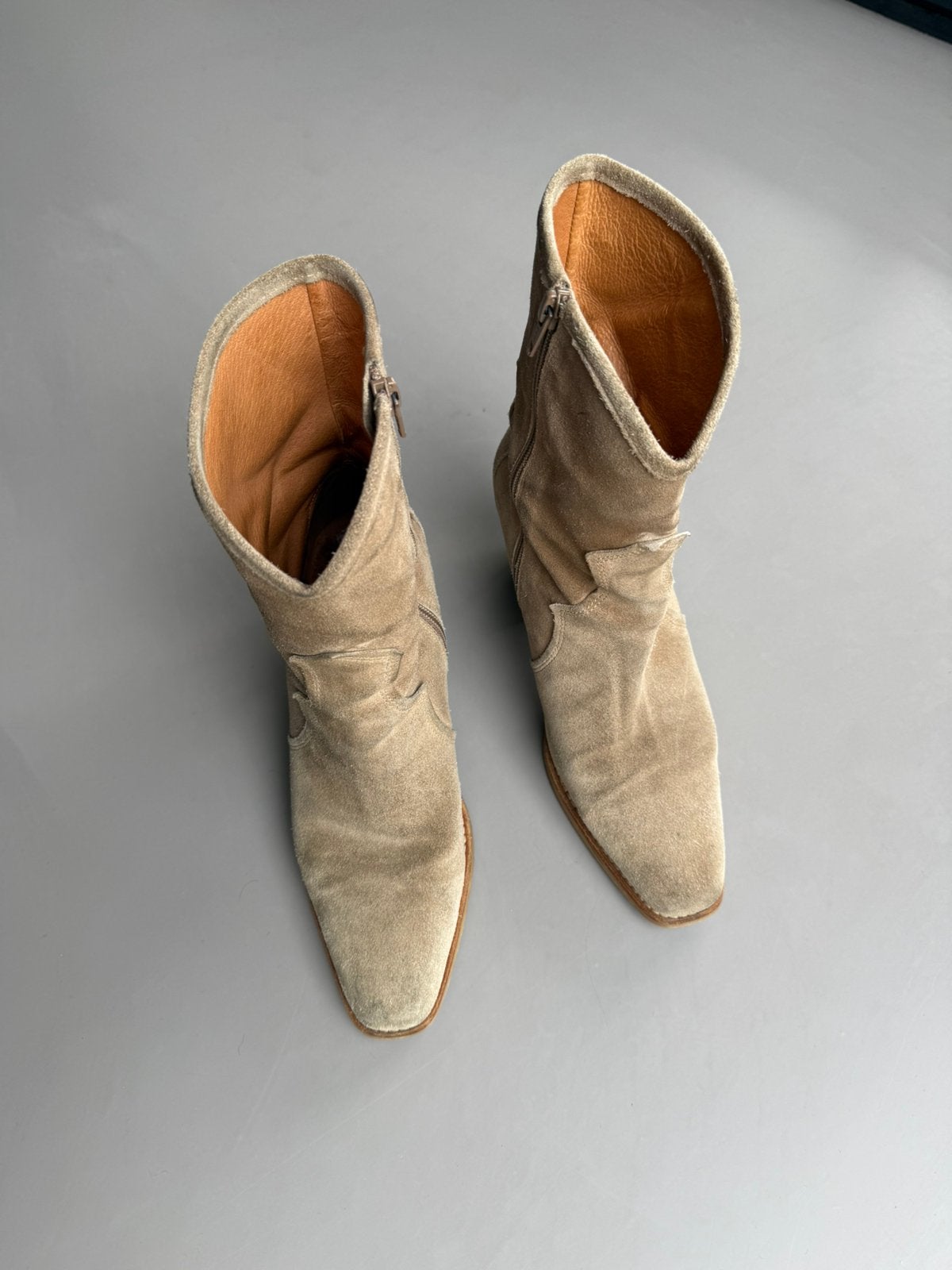 Via vai laarsjes suede, Beige, Lage of Enkellaarzen, Ophalen of Verzenden, Gedragen