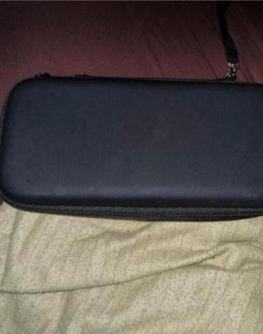 Nintendo Switch tas zo goed als nieuw bieden zwart, Ophalen of Verzenden, Zo goed als nieuw, Switch