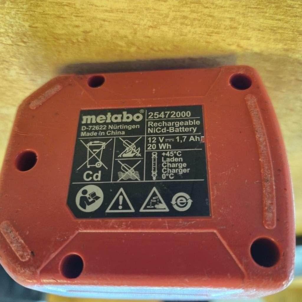 METABO ACCUBOORMACHINE  DEFECTE ACCU  12 VOLT, Ophalen, Gebruikt, Boor- en Schroefmachine