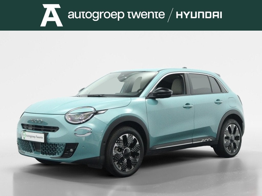 Fiat 600E La Prima 54 kWh | Wit Leder | Private lease vanaf, 12 maanden, 0 cilinders, Gebruikt, 156 pk