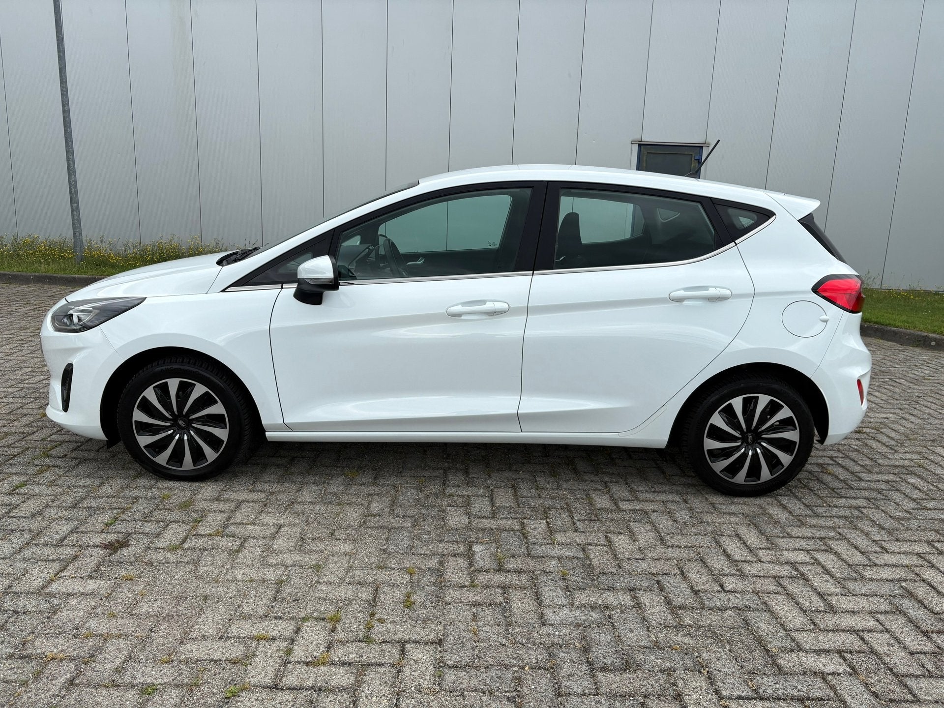 Ford Fiesta 1.0 EcoBoost Hybrid Titanium, Climate Control, Voorwielaandrijving, 125 pk, Gebruikt, Euro 6