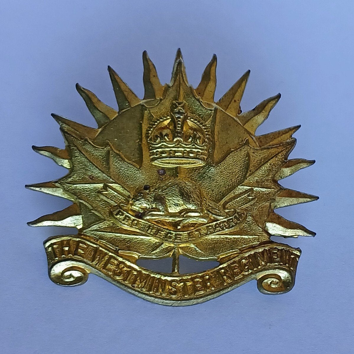 Westminster Regiment Cap Badge Wo2, Ophalen of Verzenden, Engeland, Embleem of Badge