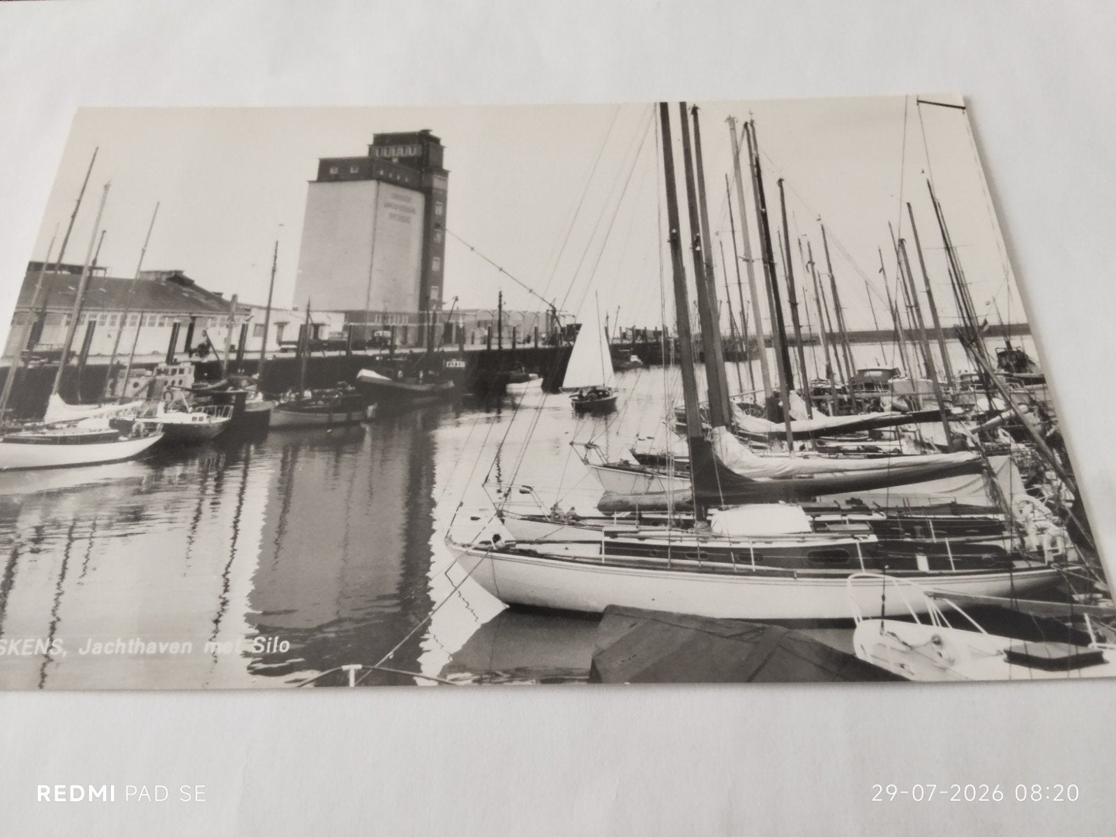 Oude foto  ansicht Breskens Jachthaven met Silo,, Ophalen of Verzenden