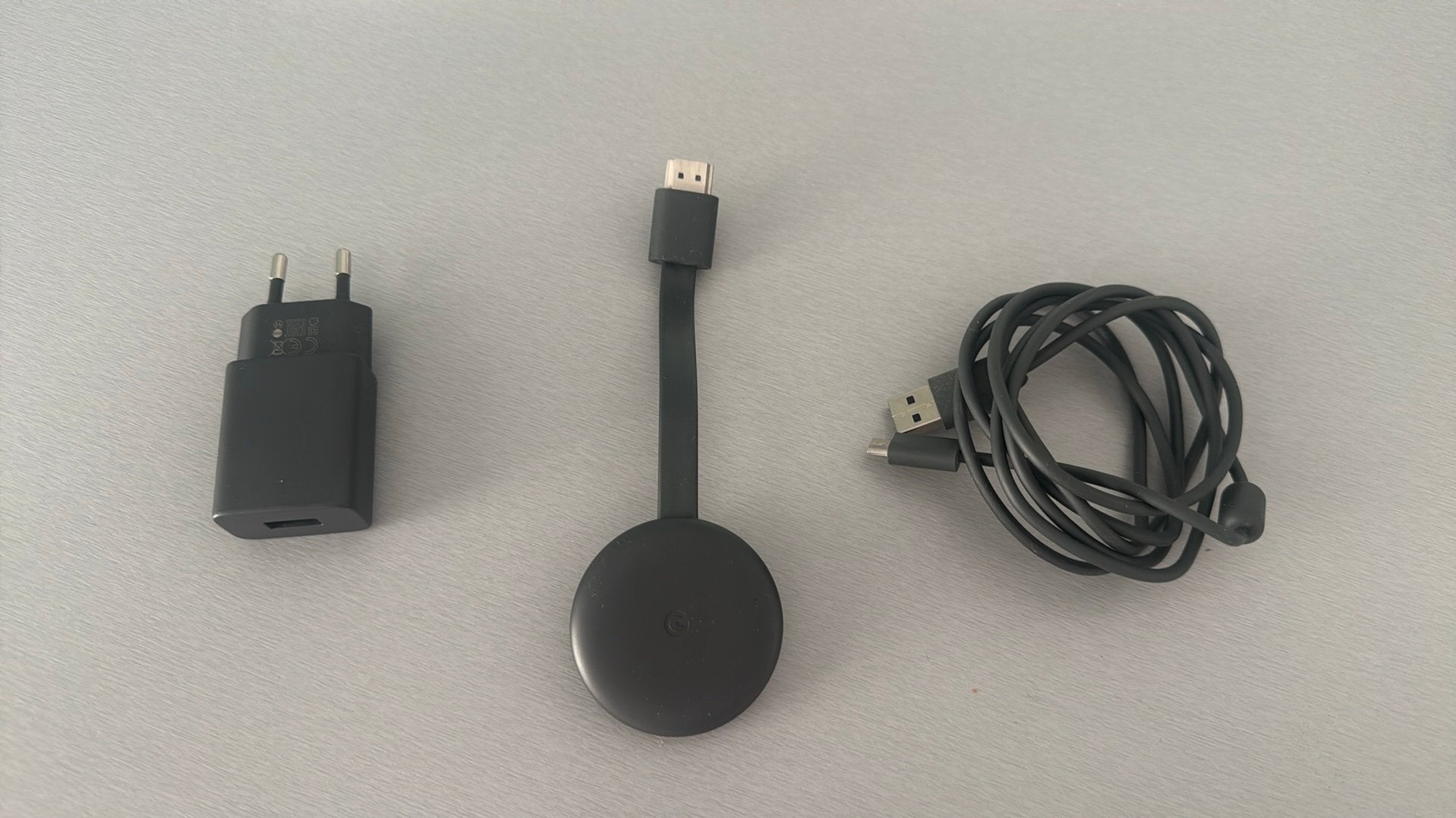 Chromecast derde generatie zwart, Ophalen of Verzenden, Zo goed als nieuw