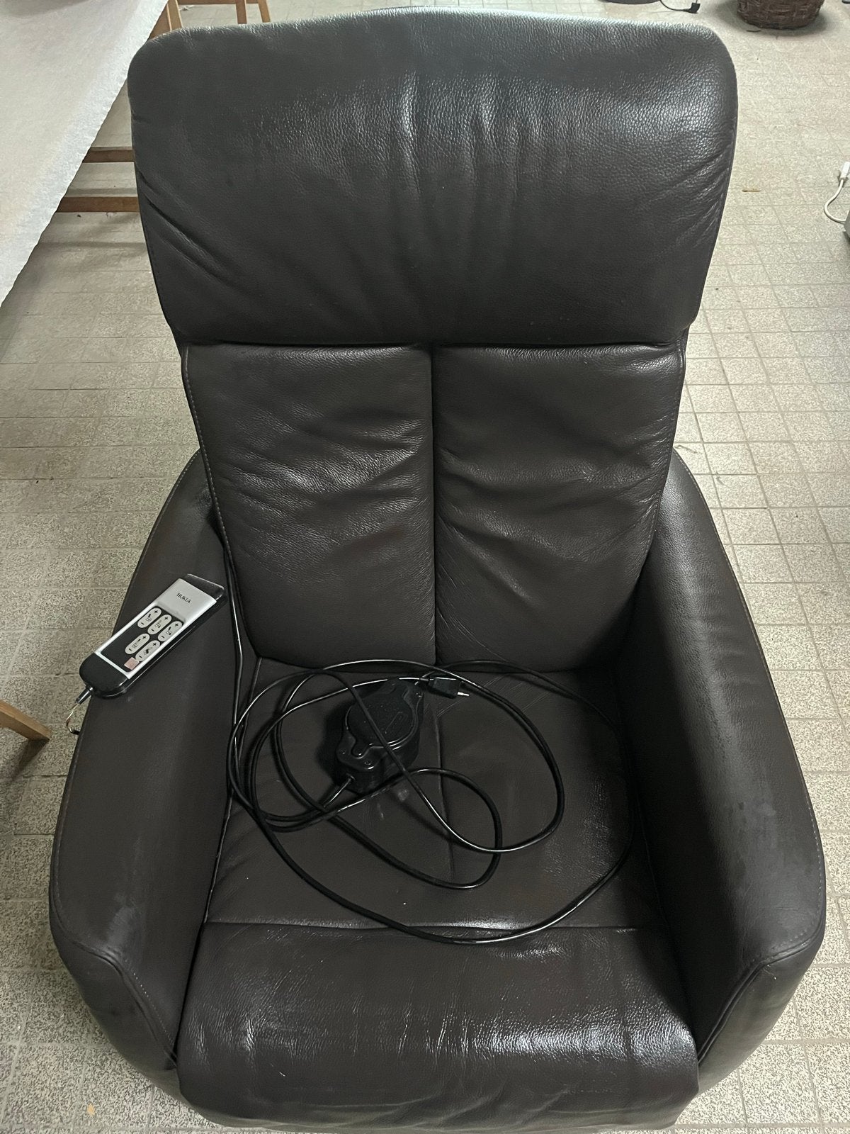 Leren relaxfauteuil met afstandsbediening, Ophalen, Gebruikt, Bruin, Leer