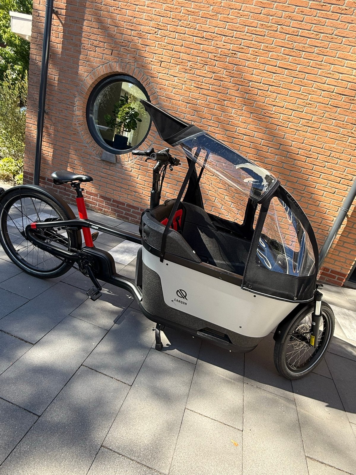 Carqon Cruise bakfiets - 2x 400WH, Ophalen, Zo goed als nieuw, 2 kinderen, Elektrisch
