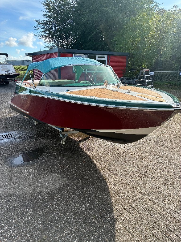 Quicksilver Classic 20 -  Retro Speedboot, Watersport en Boten, Met afstandsbediening, Ophalen of Verzenden, 60 cm, 24 m