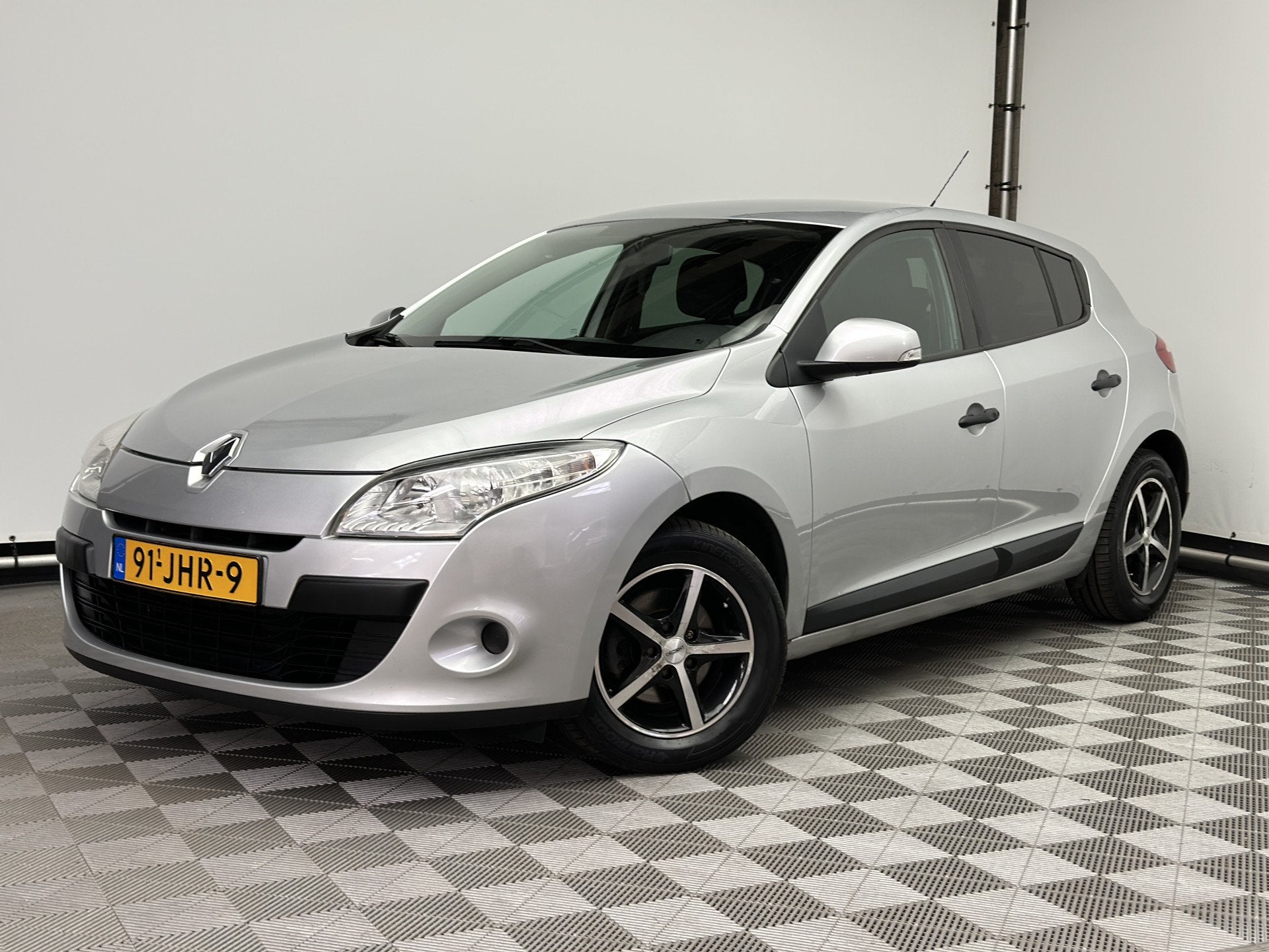 Renault Mégane 1.6 Authentique 5-drs Airco 1e Eigenaar, Auto's, Renault, Voorwielaandrijving, Gebruikt, Huisgarantie, 4 cilinders
