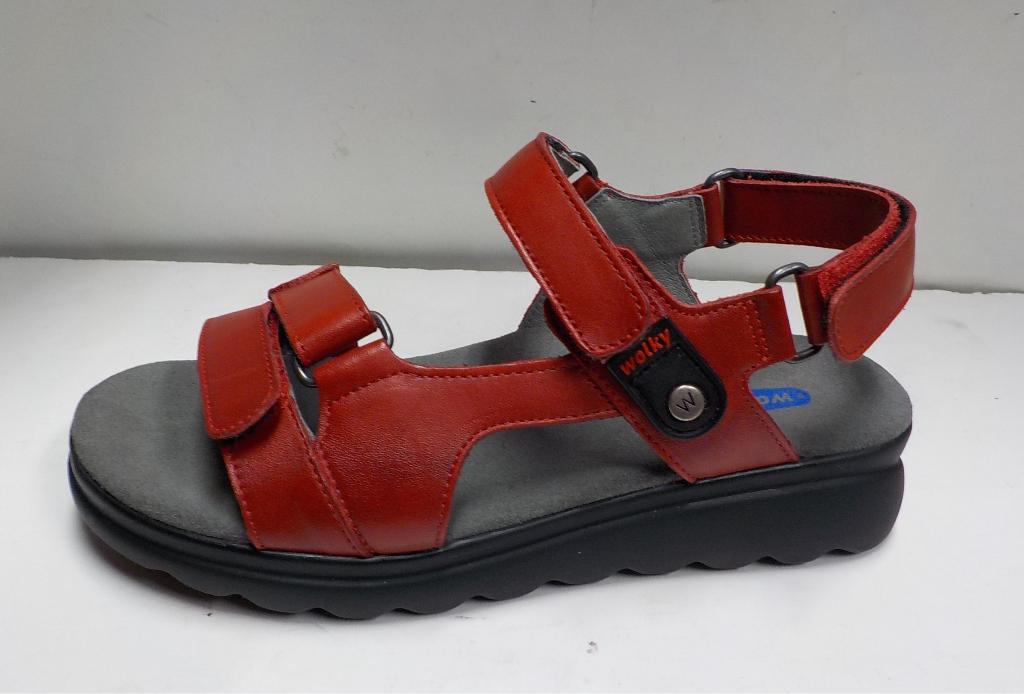 Rode Wolky sandalen maat 39, Kleding | Dames, Schoenen, Wolky B.V., Nieuw, Voorveste 15 BC, 3992 DC, Houten, Rood
