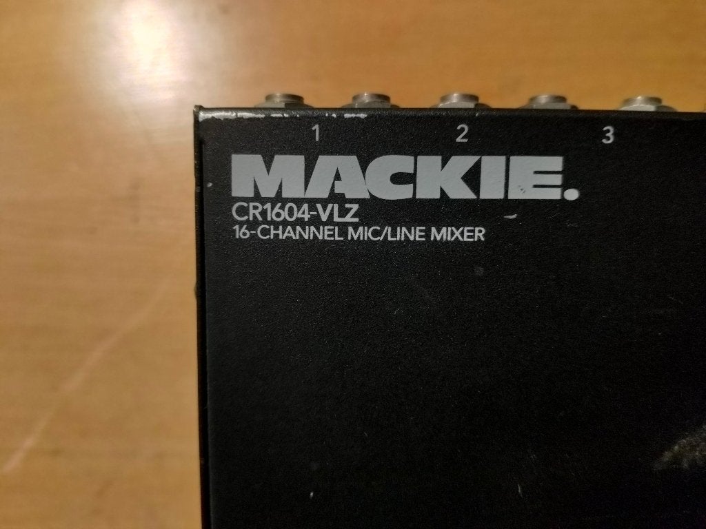 Mackie CR1604-VLZ 16-kanaals Mic/Line Mixer, Muziek en Instrumenten, Ophalen, Gebruikt, 10 tot 20 kanalen, Microfooningang