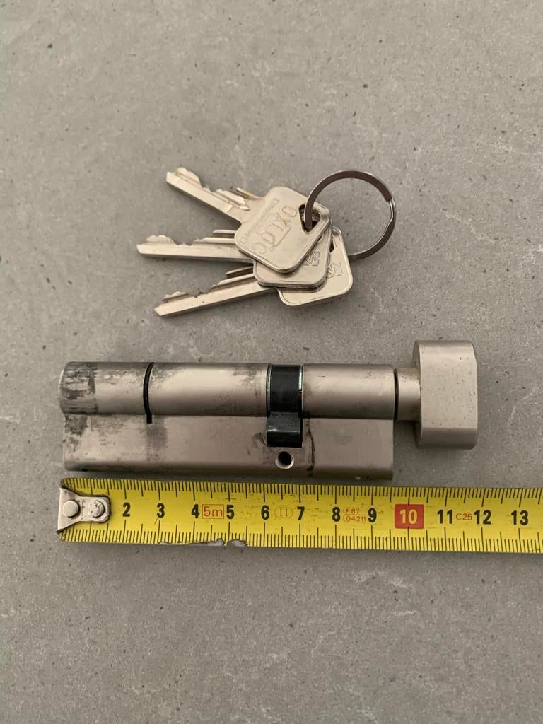 Cilinderslot 65mm - 30 mm met knop, SKG ** gekeurd, Ophalen of Verzenden, Gebruikt, Rvs, Slot
