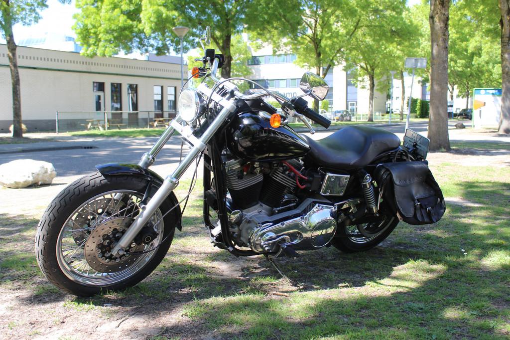 Harley-Davidson Dyna Glide FXDC Dyna Glide Custom, 1340 cc, Chopper, Meer dan 35 kW
