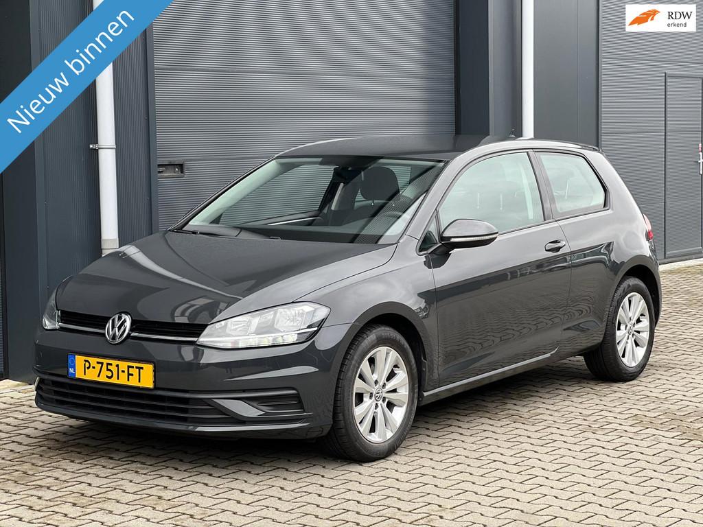 Volkswagen Golf 1.0 TSI Trendline|Bj018|Lmv|Facelift, Auto's, Volkswagen, Voorwielaandrijving, Stof, Gebruikt, Euro 6