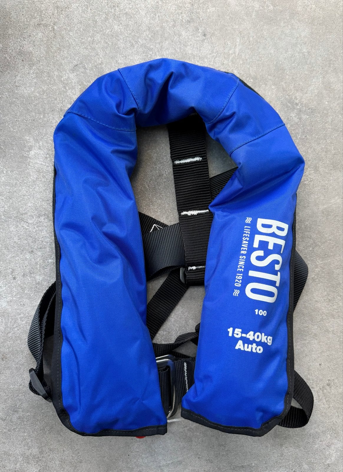 Besto automatisch reddingsvest kind 15-40 kg, Ophalen of Verzenden, Zo goed als nieuw, Overige typen