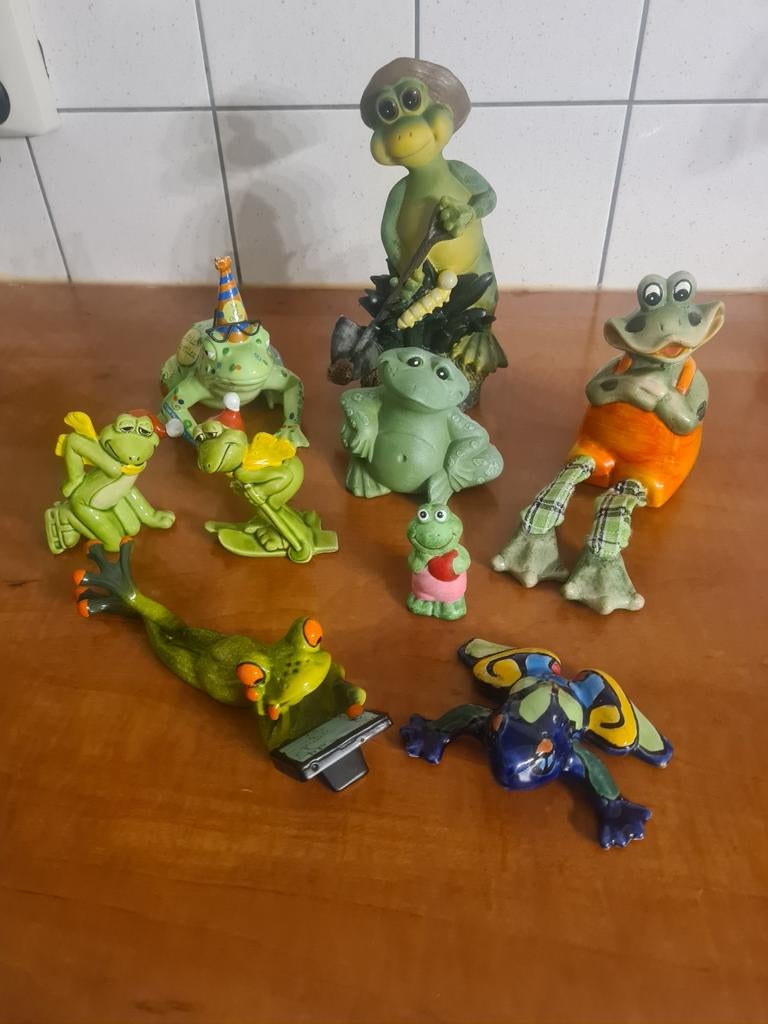 Diverse Kikker beeldjes, Verzamelen, Dierenverzamelingen, Ophalen of Verzenden, Gebruikt, Overige soorten, Beeldje of Figuurtje