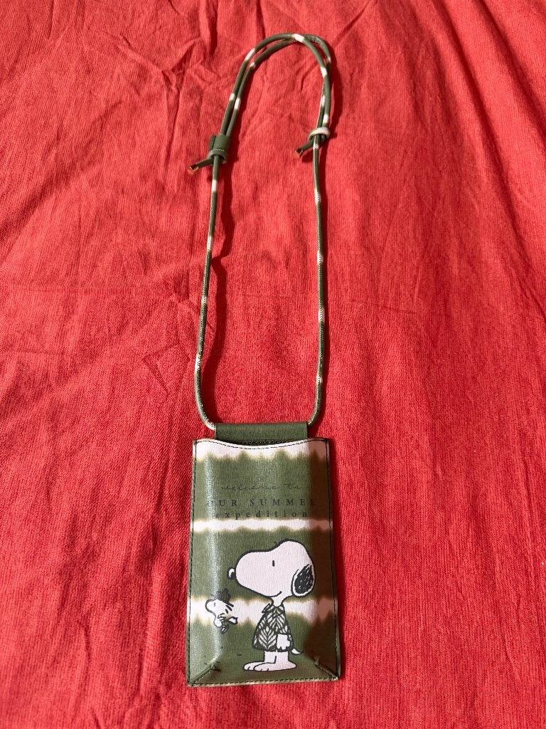 Snoopy telefoon tasje, Ophalen of Verzenden, Zo goed als nieuw, Groen, Overige merken