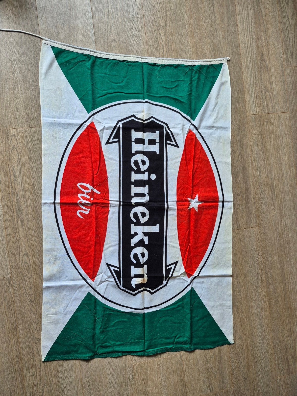 Heineken vlag oud model. 90 x 140cm 2 stuks, Ophalen