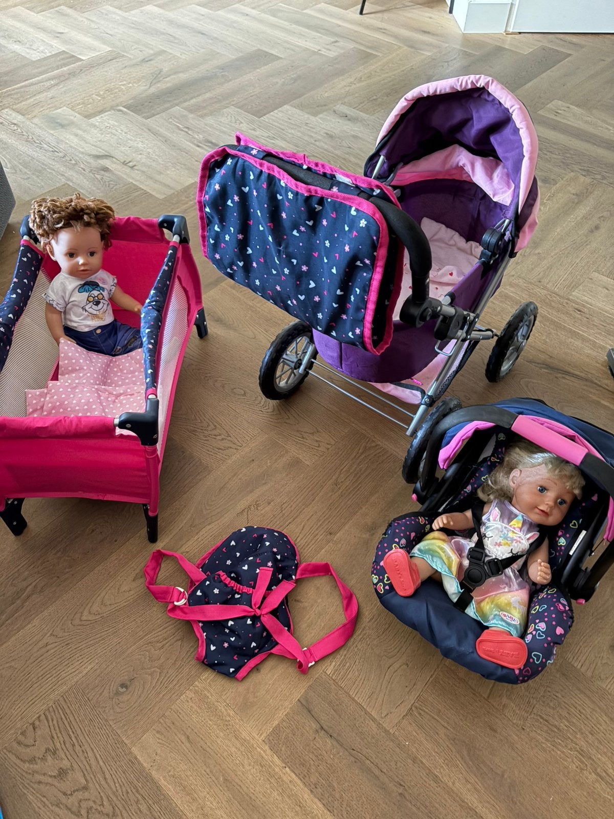 Babyborn poppen incl. babyborn kleding,wagen, draagzak., Ophalen, Gebruikt, Babypop