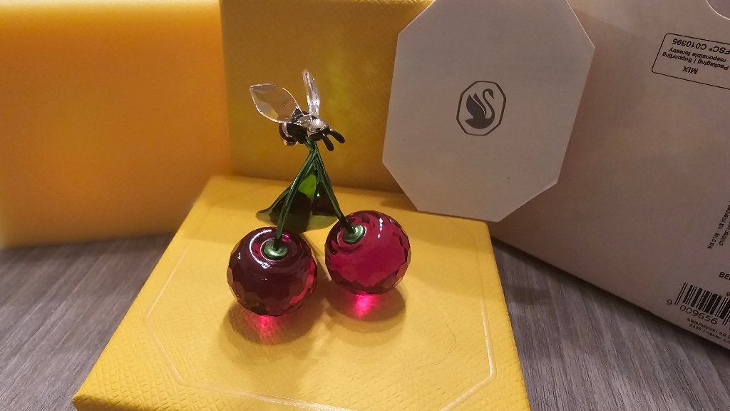 Swarovski Idyllia Bij Op Kers! 75 euro! Aanbieding!, Ophalen of Verzenden, Nieuw, Figuurtje