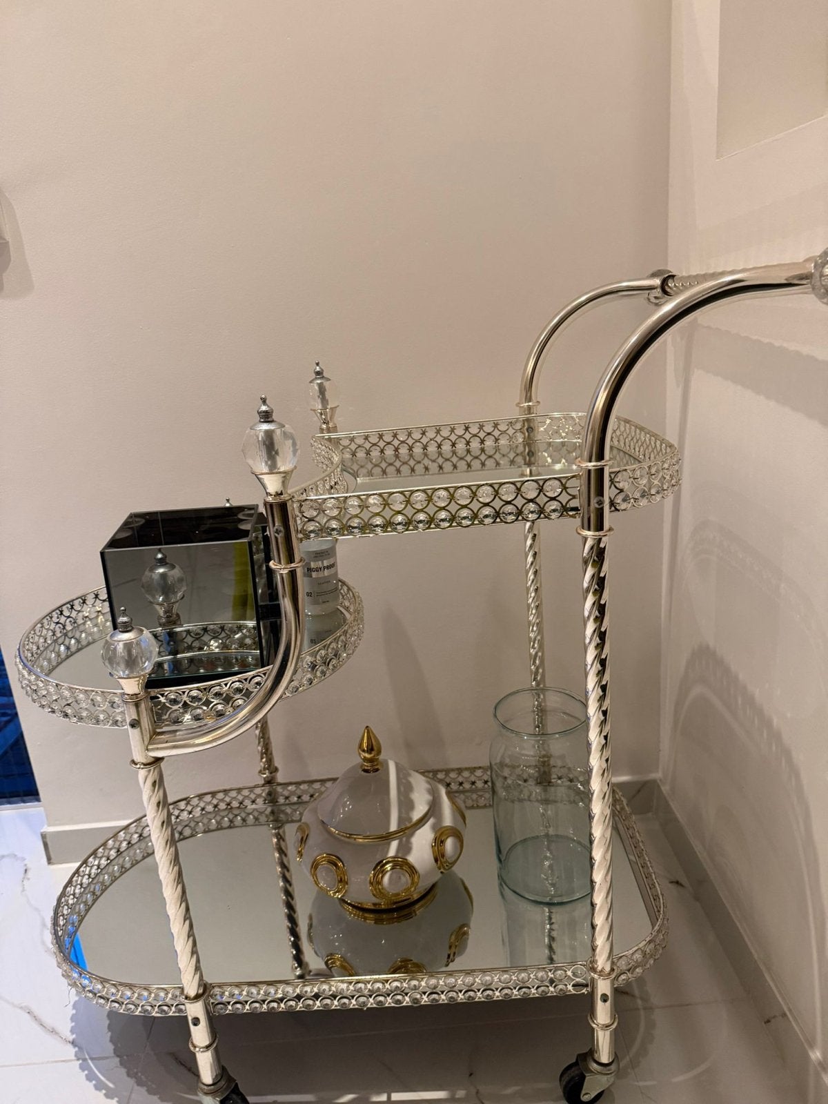 Luxe Zilveren Serveerwagen met Spiegels en Kristallen, Ophalen, Zo goed als nieuw, Zilver, Metaal