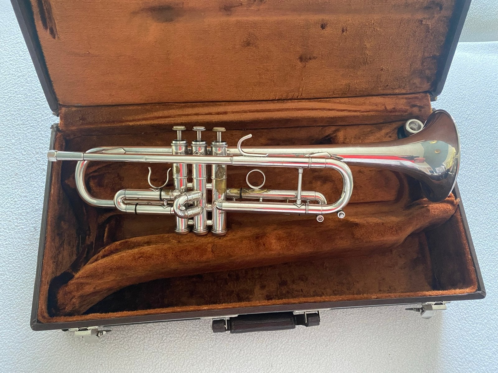 Eterna by Getzen Trompet, Muziek en Instrumenten, Blaasinstrumenten | Trompetten, Ophalen of Verzenden, Gebruikt, Bes-trompet