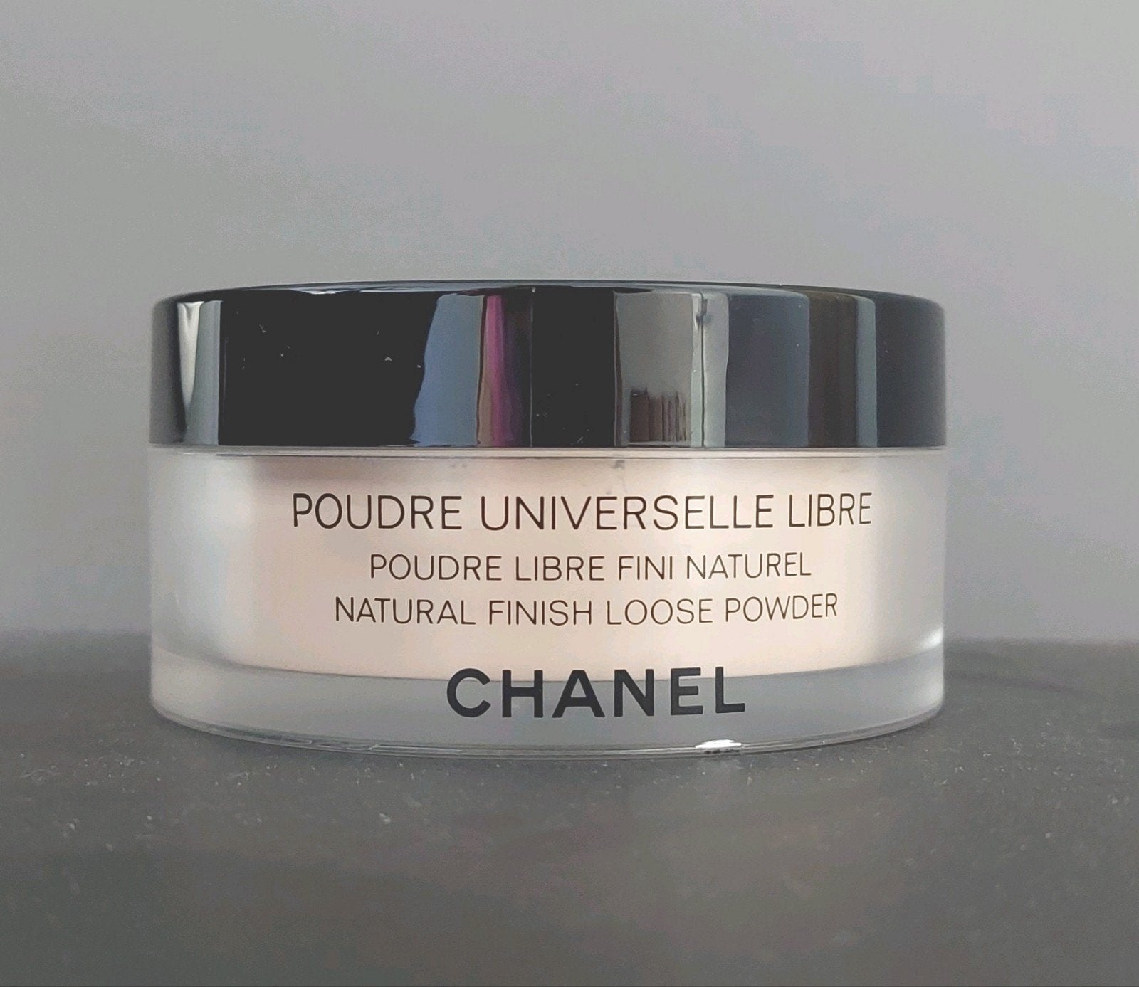 Chanel poudre universelle libre 20, Beige, Nieuw, Make-up, Verzenden
