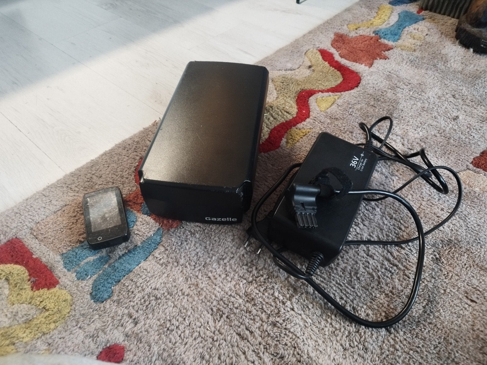 Gazelle E-bike Accu, Oplader en Display