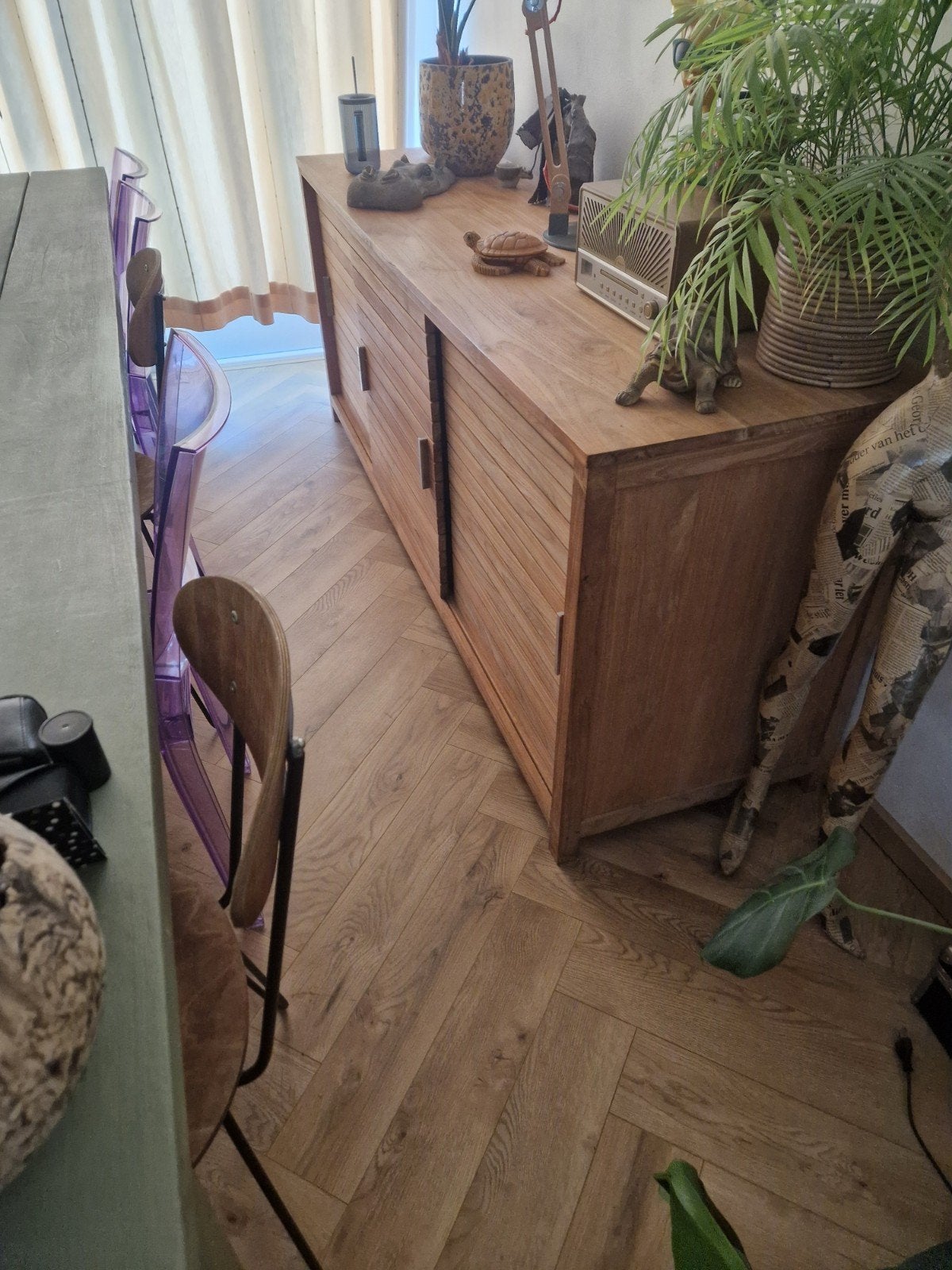 zware teak kast 3 deurtjes 2 lade, Ophalen, 50 tot 75 cm, Teakhout, 50 tot 100 cm