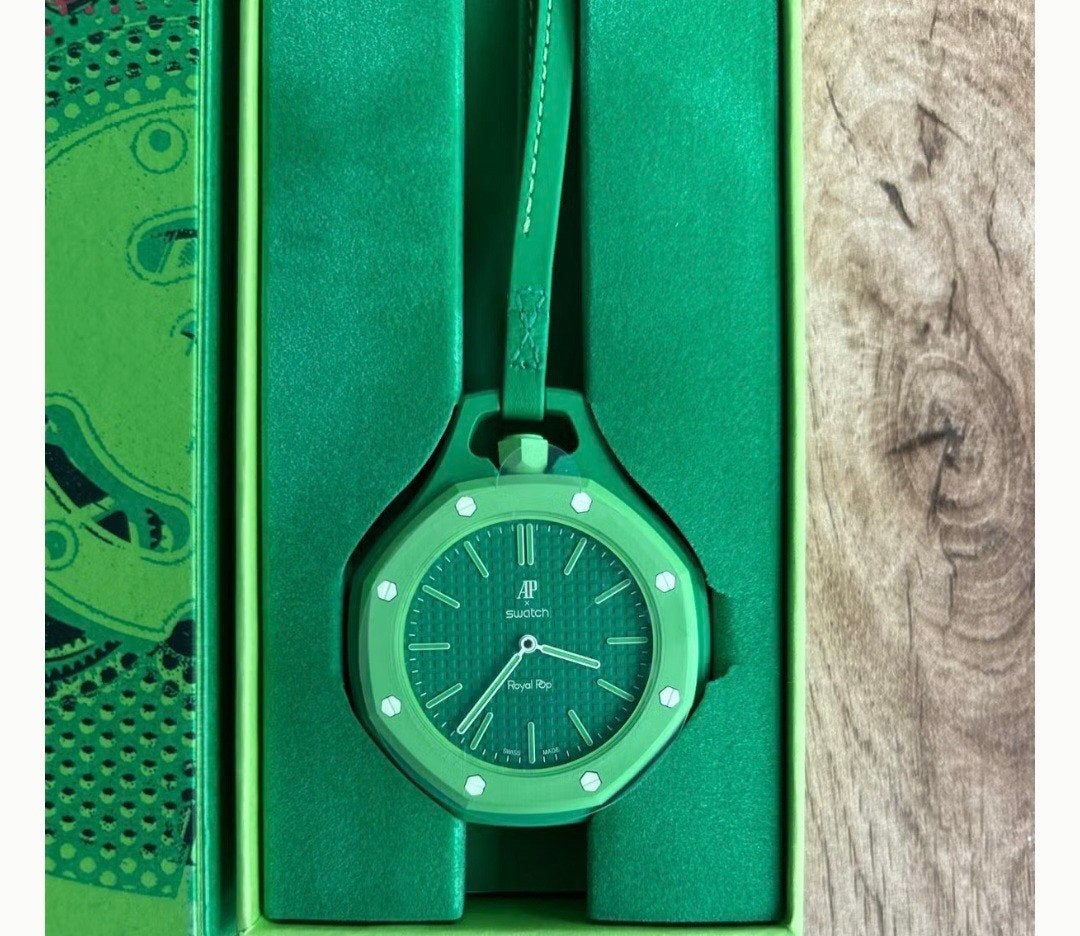 Swatch X AP - EIGHT GREEN, Verzenden, Nieuw, Zakhorloge, Overige merken