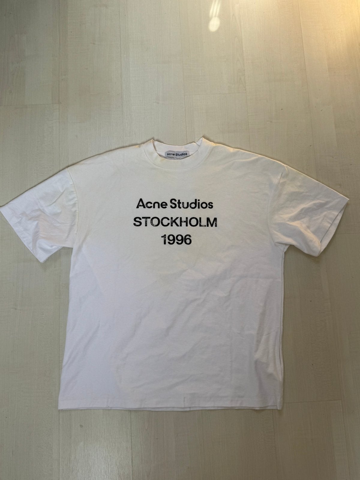 Acne Studios Stockholm T-shirt wit/geel, Kleding | Heren, T-shirts, Verzenden, Zo goed als nieuw, Maat 52/54 (L), Wit