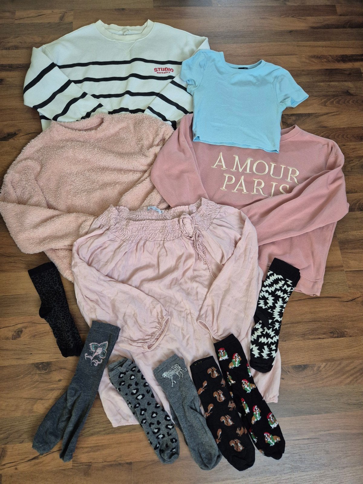 Kledingpakket: truien, broeken sokken M / 39, Kleding | Dames, Diverse merken, Ophalen of Verzenden, Gedragen