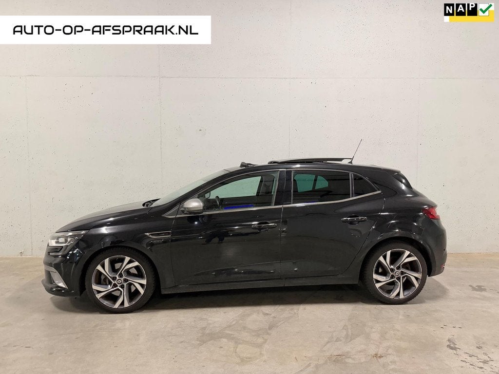 Renault Mégane 1.6 dCi GT btw 21% Pano Navi Camera Cruise C, Auto's, Renault, Stof, Gebruikt, Euro 6, 4 cilinders