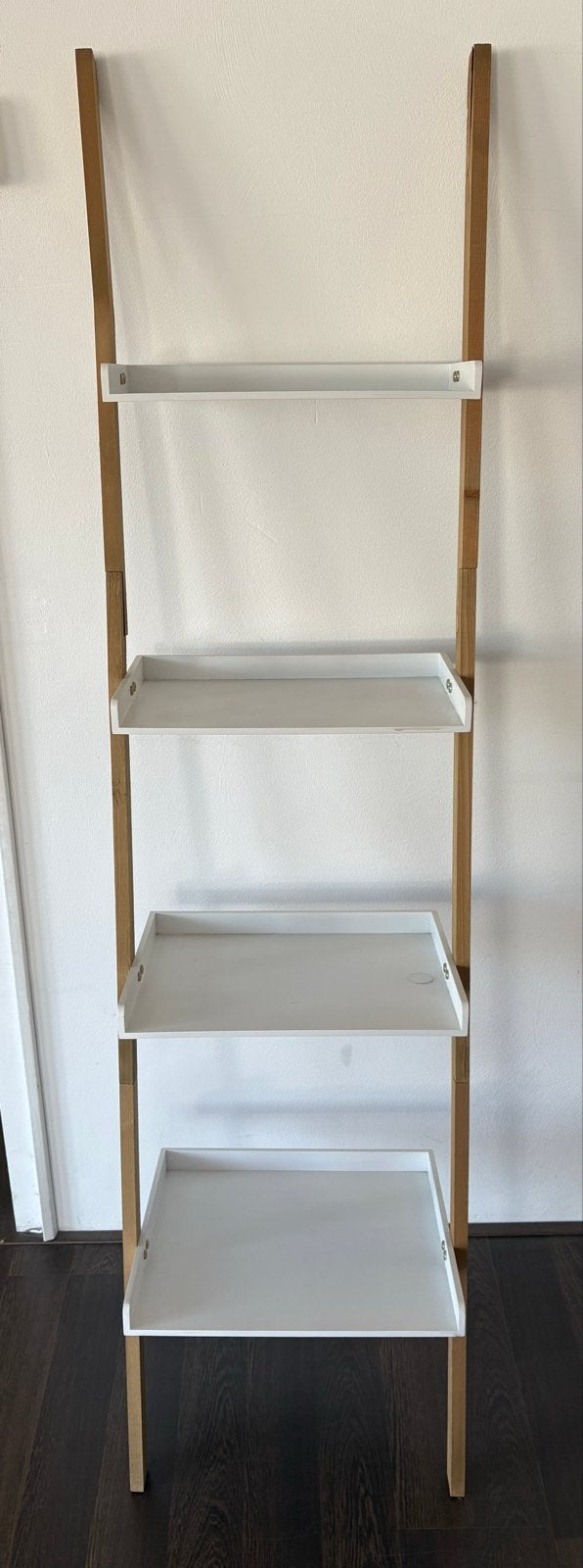 Witte ladderkast met houten frame, 4 plateaus, Huis en Inrichting, Ophalen, Gebruikt