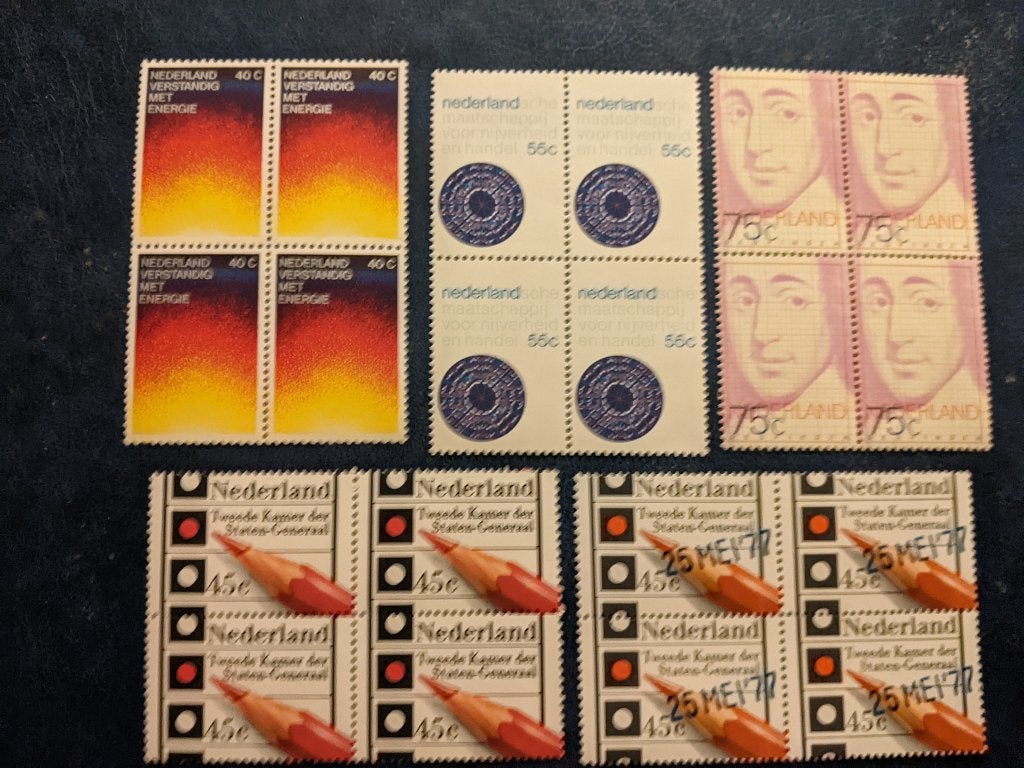 NL 1977; KAVEL 5 blokken van 4 LEES, Postzegels en Munten, Verzenden, Na 1940, Postfris