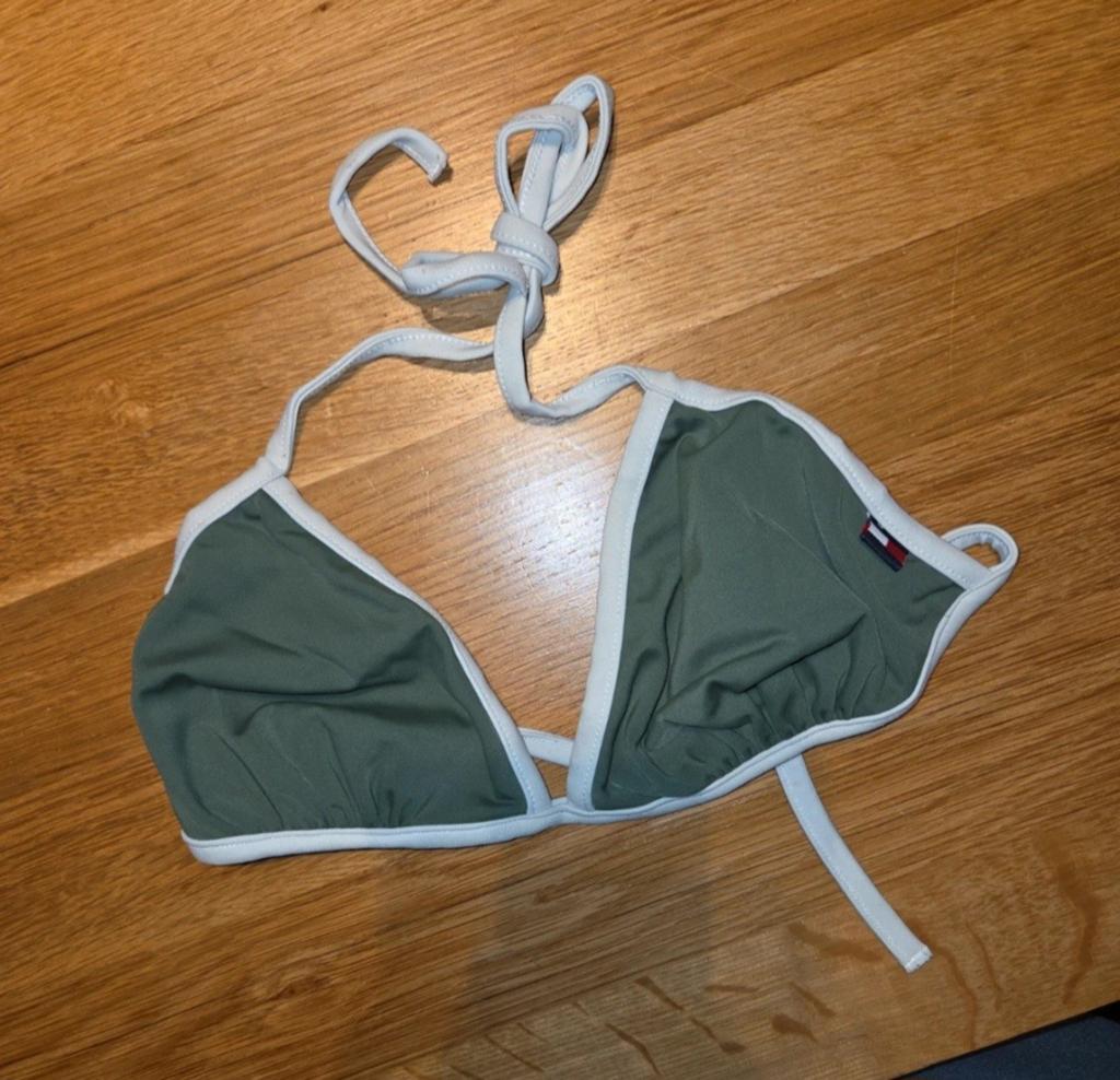 Tommy Hilfiger bikini top omkeerbaar maat 40 M L, Ophalen of Verzenden, Zo goed als nieuw, Bikini, Groen