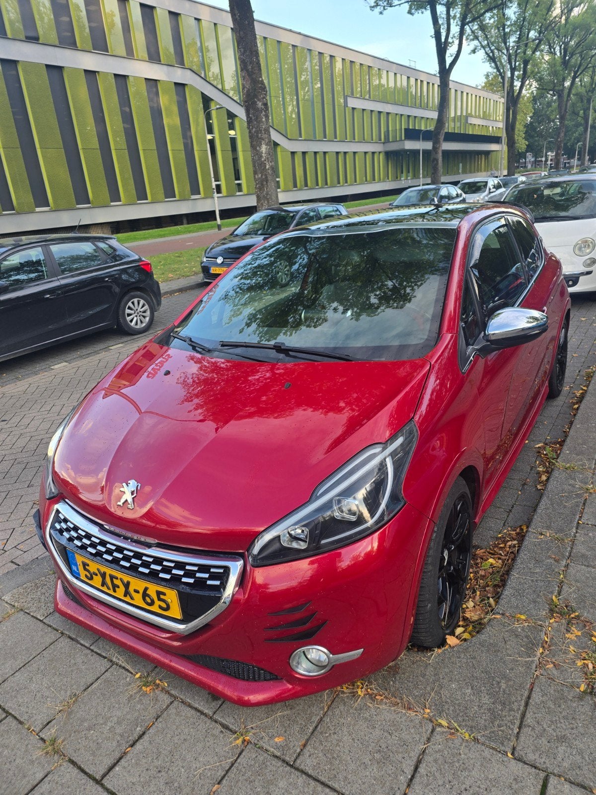 Peugeot 208gti, Euro 5, 4 cilinders, 1600 cc, Overige kleuren