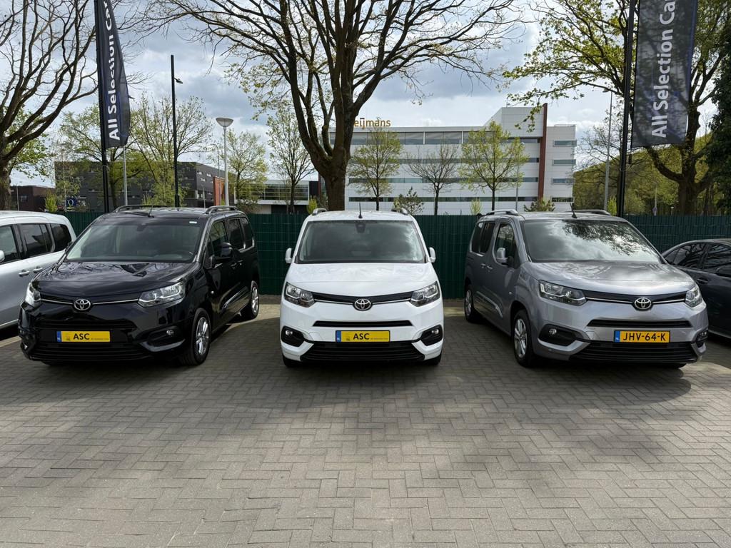 Toyota Diversen Toyota PROACE CITY Verso L1 ROLSTOELAUTO OP, Auto's, Toyota, Automaat, Gebruikt, Overige carrosserieën, Bedrijf