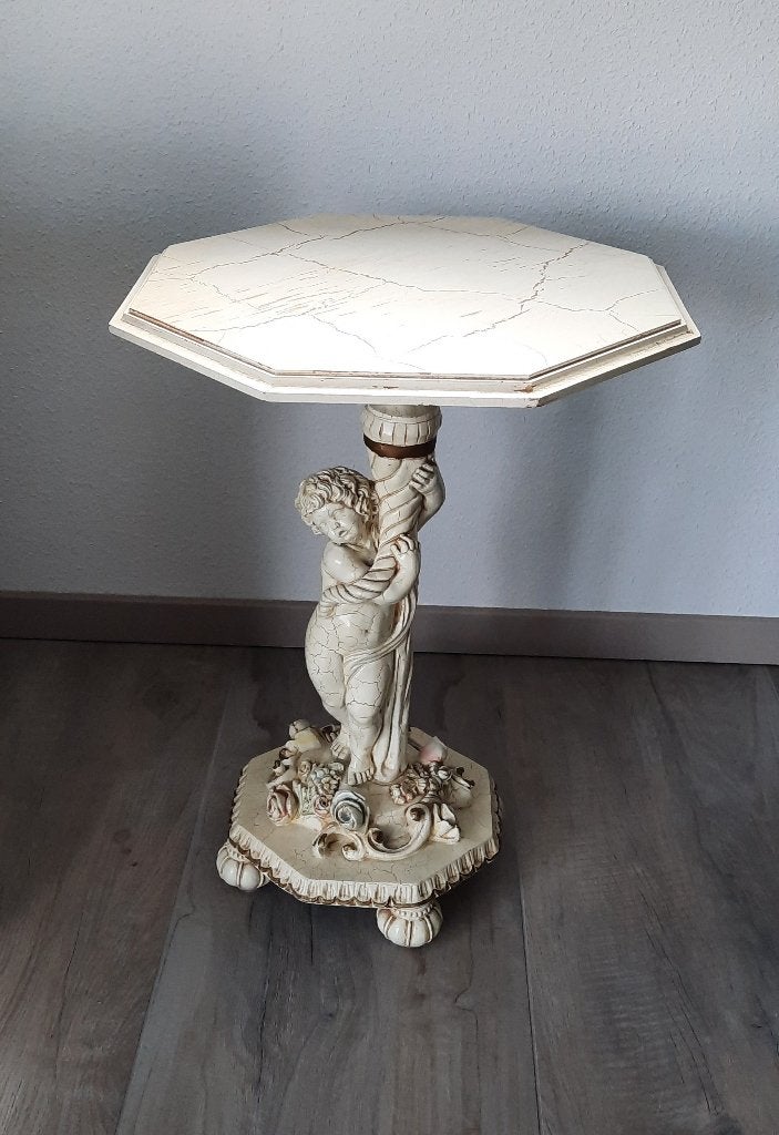 BIJZETTAFEL CHERUBIJN ENGEL ANTIEK VINTAGE H: 53 cm Ø 38 cm, Ophalen